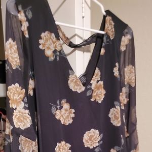 Torrid floral 70s style long sleeve blouse